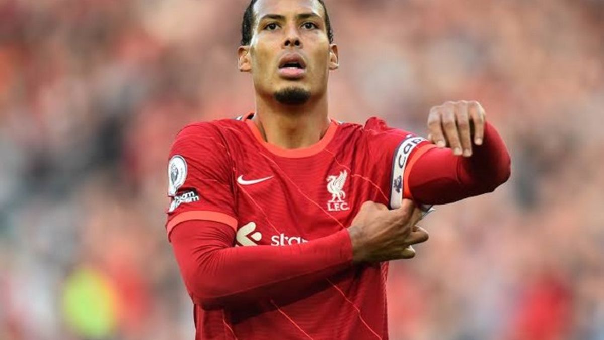 Belum Ada Perpanjangan Kontrak Van Dijk di Liverpool